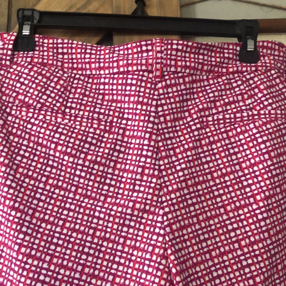 Spanx Hibiscus Gingham Sunshine Shorts in Size Medium - Picture 4 of 4